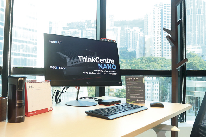 ThinkCentre M90n-1 Nano 體積小巧，配合強大的性能幫助用戶提高生產力。